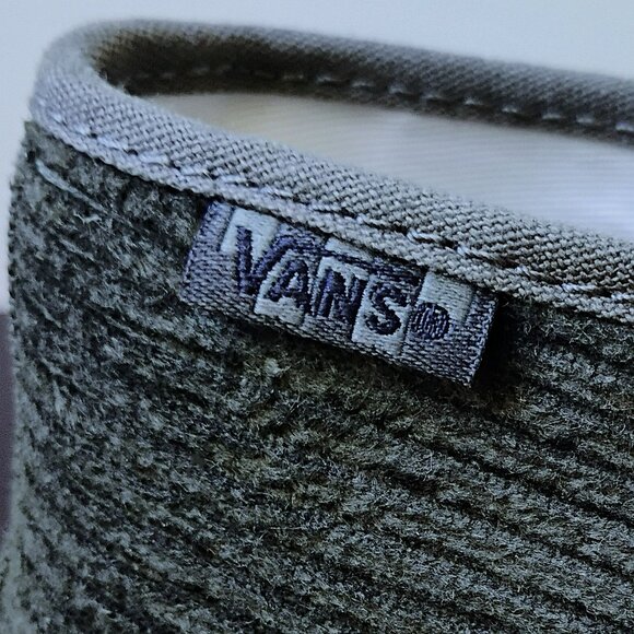 Vans Men's Crockett High Pro Decon in Versatile & Stylish Corduroy Olive / Black - Picture 5 of 13